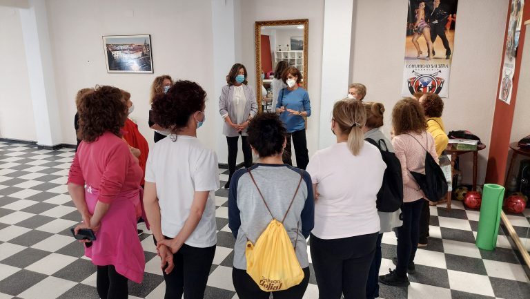 Comienza en el Hogar del Jubilado el taller de yoga