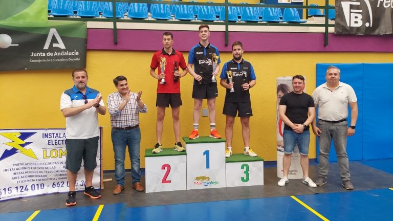 Cuatro jugadores del CTM Marmolejo se suben al pódium en el Top Andaluz