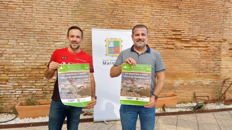 Marmolejo acoge la VII Travesía a nado “Villa de Marmolejo”