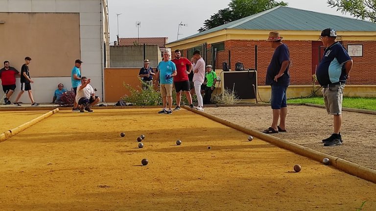 Récord de participación en el Torneo de petanca de Feria 2022