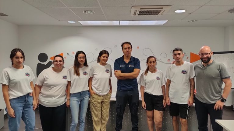 Finalizan los cursos de Socorrismo y animación acuática y Monitor de ocio y tiempo libre