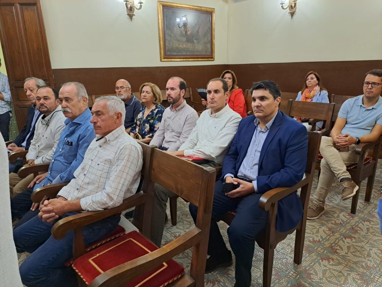 El Alcalde de Marmolejo participa en una reunión técnica sobre las obras de reparación de la carretera A-6176
