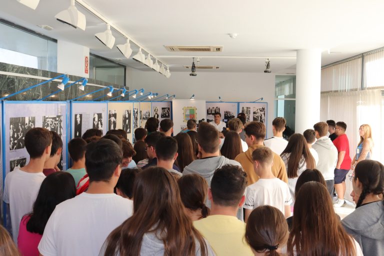 La exposición “El voto femenino en España” recala en Marmolejo
