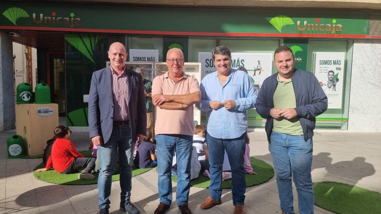 La campaña de reciclaje “Tú eres la pieza clave” visita Marmolejo