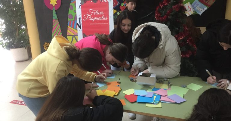 La iniciativa “Felices propuestas” recauda las ideas de los y las jóvenes del municipio