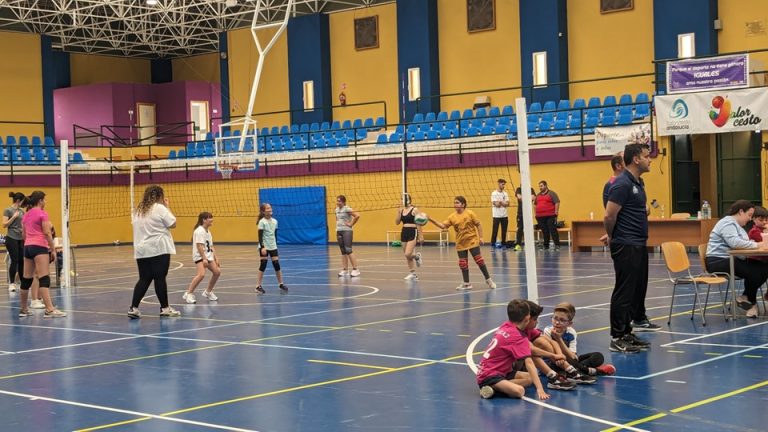 Celebrado el Torneo de voleibol alevín-infantil 4×4