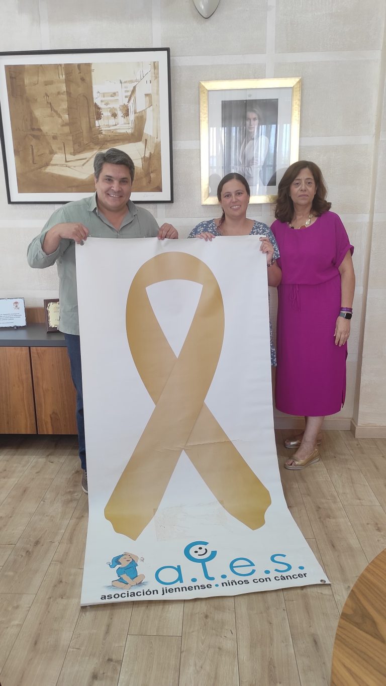 El Ayuntamiento de Marmolejo se suma a la campaña #CáncerInfantilsincuentos