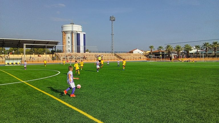 El Estadio Municipal de Deportes de Marmolejo acoge el IX Torneo Promises de Fútbol 7